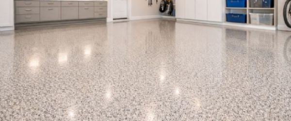 環氧樹脂地板是什麼？優缺點、特色與空間應用一次解析